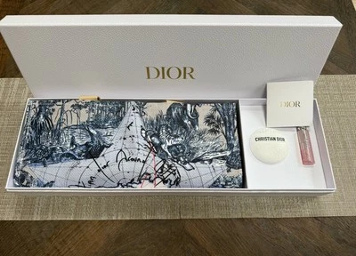 Dior Tote Bag All Around The World Limited Edition Gift Set Lip Balm & Le Baume - Image 1 of 4