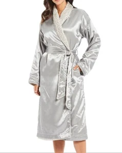 LITTLE GIRAFFE Women's Grey Super Soft Silver Luxe Snow Leopard Robe Size 0 NWT - Picture 1 of 2