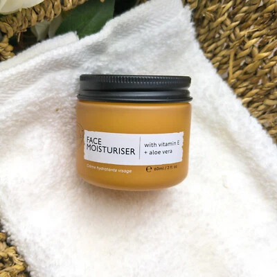 UPCIRCLE FACE MOISTURISER WITH VITAMIN E & ALOE VERA - PLASTIC FREE ZERO WASTE