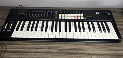 Novation Launchkey-49-mk2 Keyboard Controller . Perfect Shape TESTED - Image 1 of 4