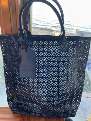 Tory Burch Navy blue Beach bag, laser cut, vegan leather, great condition w/tag - Image 1 of 4