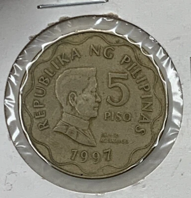 1997  PHILIPPINES 5 PISO  PILIPINAS COINS 1998 W/o designer initials  FREE S&H - Image 1 of 2