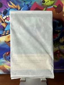 Tarjeta promocional SELLADA🔸Stitch & Tinker Bell Foil de gran tamaño🔸Into the Inklands - Imagen 1 de 2