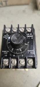 Regent Controls TM2000 Solid State Timer - Picture 1 of 2