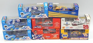 Lote de -- recuerdos de deportes de acción de NASCAR de NASCAR - Imagen 1 de 9