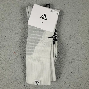 Nike ACG Socks Kids Size 5-7 Gray Knit Crew Cut Swoosh - Picture 1 of 4