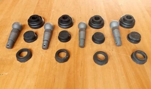 kit ricostruzione tirante trattore bielorussia 300,400,500,600,800,900 con perno - Foto 1 di 2
