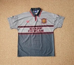 CAMISETA DE FÚTBOL AMERICANO UMBRO 1995 RYAN GIGGS #11 Manchester United de colección visitante - Imagen 1 de 23