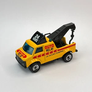Matchbox Chevrolet Breakdown Van Red chevrons, Auto Relay 24 Hours Towing Mint - Picture 1 of 7