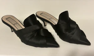 N°21 Black Satin Twisted Bow Kitten Heels Sz. 37.5 / 7 Made in Italy - Picture 1 of 4