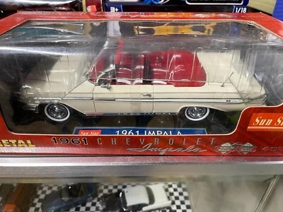 Chevrolet Impala SS 409 1961 Sunstar blanco abierto escala 1:18 coche modelo diecast  Foto 1 de 4
