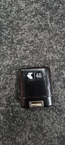 Telstra Bigpond USB 4g moden with simcard - Picture 1 of 3