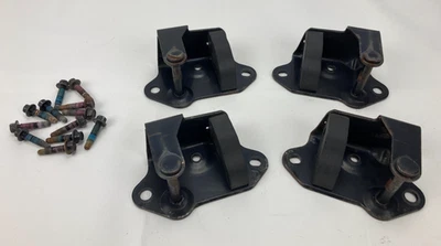 01-05 Ford Explorer Sport Trac Tonneau Cubierta Pestillo Striker Juego de 4 Soportes de Cama Foto 1 de 4