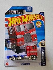 Camión diecast Hot Wheels 2025 Transformers Optimus Prime 6/10 - Imagen 1 de 2