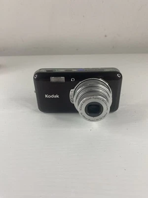 Kodak EasyShare V1003 Digital Camera Tested Works Great - Image 1 of 4