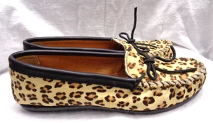 Women's MINNETONKA Leopard Print Cow Hair Upper Leather Lined 387F Moccasins ~ 9 - Picture 1 of 7