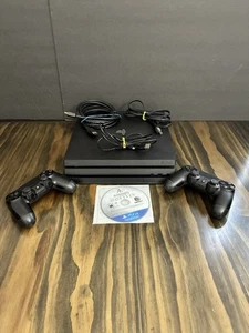 Sistema de juegos consola Sony PlayStation 4 Pro PS4 1TB negro CUH-7215B - Imagen 1 de 15