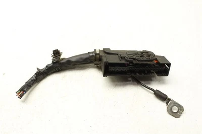 Conjunto de enchufe cola de cerdo Subaru Impreza WRX 2011 ABS fabricante de equipos originales de fábrica 11-14  Foto 1 de 4