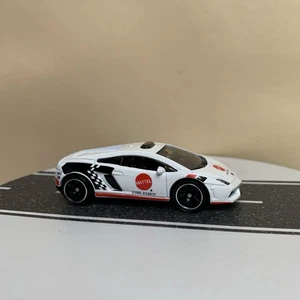 2021 Matchbox Power Grabs #69 Lamborghini Gallardo Police White/Black Mattel NM - Picture 1 of 12