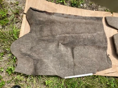 Jaguar XJ6, XJ12 Series 3 Vanden Plas Gray Carpet Pieces - Image 1 of 4