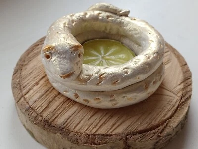 Handmade. New Year's decor. Set. Snake-shaped candlestick, tea light, saw cut. - Image 1 of 4