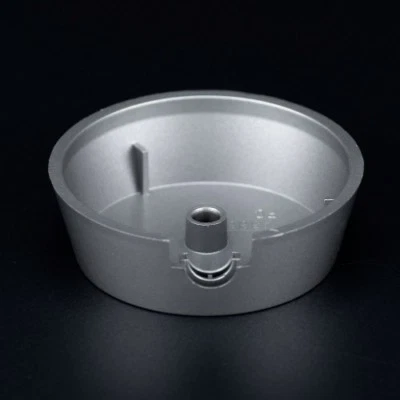 Baldacchino Rosetta da Soffitto per Lampada Coprire Collegamento Lattina - Immagine 1 di 2