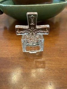 CRYSTAL CROSS CANDLE HOLDER ~ 4” x 2.75” ~ VGC ~ - Picture 1 of 6