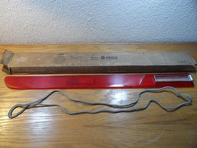 Luz trasera izquierda Chrysler New Yorker 1972 lámpara de freno Lite 3620755 NOS Foto 1 de 4