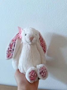 Jellycat - Little Blossom Cherry Bunny (Retired) - Chinese Exclusive - Picture 1 of 3