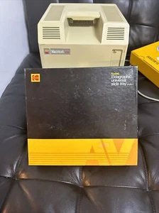 Kodak Carousel Ektagraphic Universal Slide Tray holds 80 Slides In Box 1983 - Picture 1 of 2