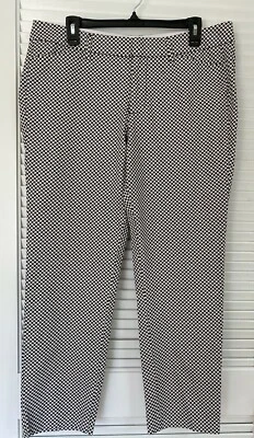 STYLUS BLACK & WHITE  CASUAL PANTS SIZE 12 FRONT POCKETS FAUX BACK POCKETS NWOT  - Image 1 of 4