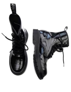 Botas Dr Martens Talla 7 Para Mujer Charol Brillante Negro Zapatos de Combate - Imagen 1 de 9
