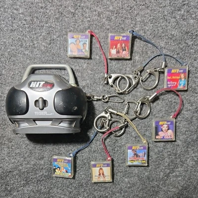 Hit Clips - Image 1 of 4