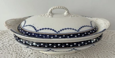 Sopa muebles antiguos. Tapa. Azul. Borde dorado. Derby Ltd. Inglaterra. Foto 1 de 4