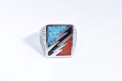 1980's Vintage Silver White Bronze Inlay Lightning Stone Bolt Size 11.5 Ring - Image 1 of 4