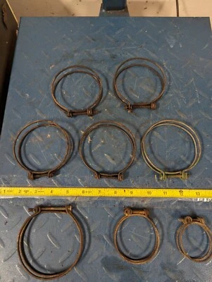 OEM John Deere G A B D Wire hose clamps #2H - Image 1 of 2