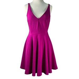 Lulu’s Darling Delight abito pattinatore fucsia medio - Foto 1 di 6