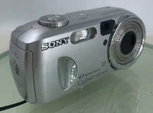 SONY Cyber-Shot 4.1 Megapixels Digital Camera DSC-P73 Silver TESTED - 45 - Picture 1 of 8
