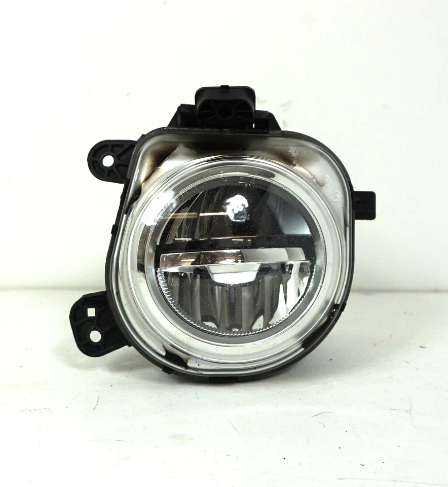 OEM 2014-2016 BMW X3 X4 X5 LED Fog Light Left LH  Driver Side 7560200000 - Imagem 1 de 4