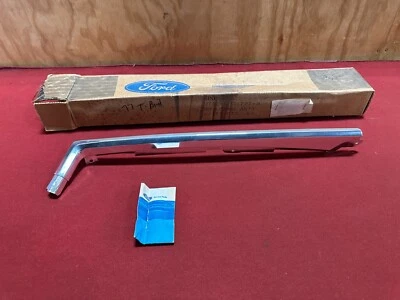 FORD THUNDERBIRD B 1977-1979 PILAR CANALETA MOLDURA D7SZ-6051727-B 77-79 NUEVO DE STOCK Foto 1 de 2