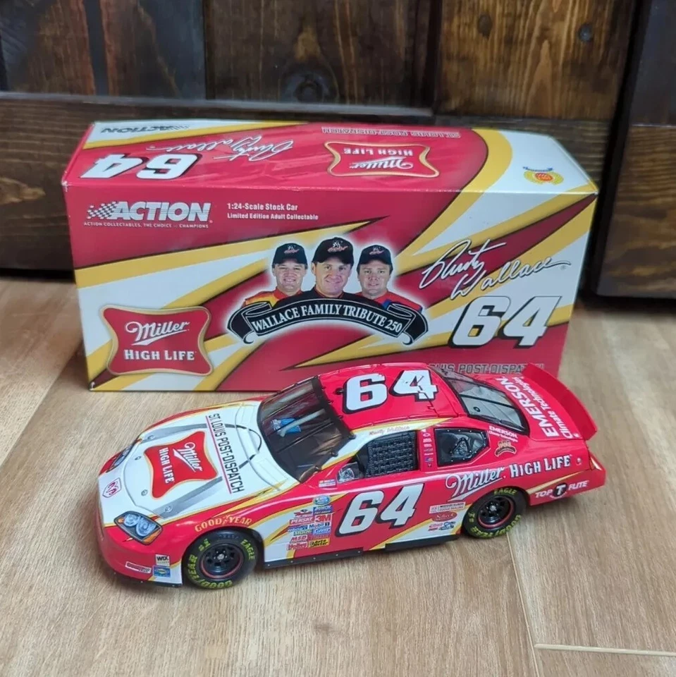 Rusty Wallace Diecast Stock Car 2005 Dodge Charger Miller High Life Tribute 1 24