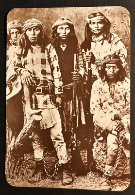 APACHE INDIAN SCOUTS CON APACHES RENEGADOS CAPTURADOS NUEVA POSTAL CON IMAGEN REAL Foto 1 de 2