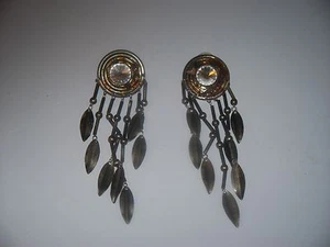 VINTAGE METAL AND RHINESTONE PEIRCED EARRINGS - Picture 1 of 1