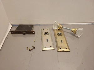 Vintage Mortise Lock with Plates And Glass Door Knobs Screws 3c - Picture 1 of 8