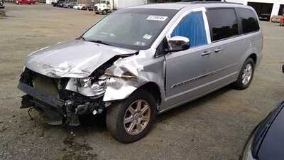 Used Brake Master Cylinder fits: 2011 Chrysler Town & country  Grade A - Image 1 of 4