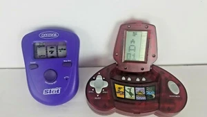 HANDHELD ELECTRONIC GAMES Radica Slots and Unmarked Red 10 IN 1 - Picture 1 of 8
