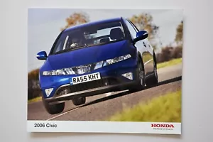 Auto Pressefoto - Honda Civic 2006 - blau - Frontansicht - Bild 1 von 1