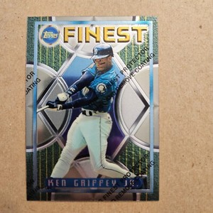 Ken Griffey Jr 1995 Topps Finest Baseball Card #118 With Protective Coating