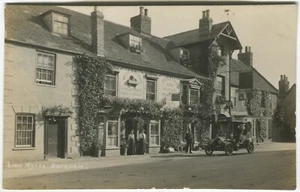 LION HOTEL, BUCKDEN, AUTO - Cambridgeshire, Huntingdonshire Postkarte, Echtfoto - Bild 1 von 2
