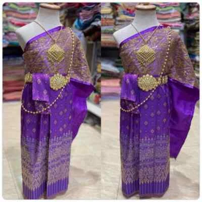 Linda Tradición Princesa Tailandesa Niña Niños Listo con Brillo Ocasiones Escolares Foto 1 de 4